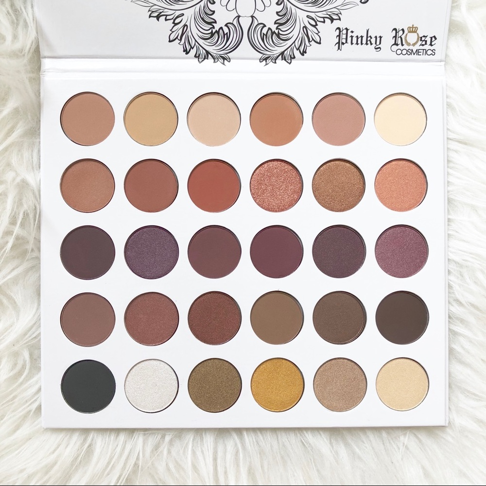 Pinky Rose Cosmetics Eye Said Yesss 💍 Palette
